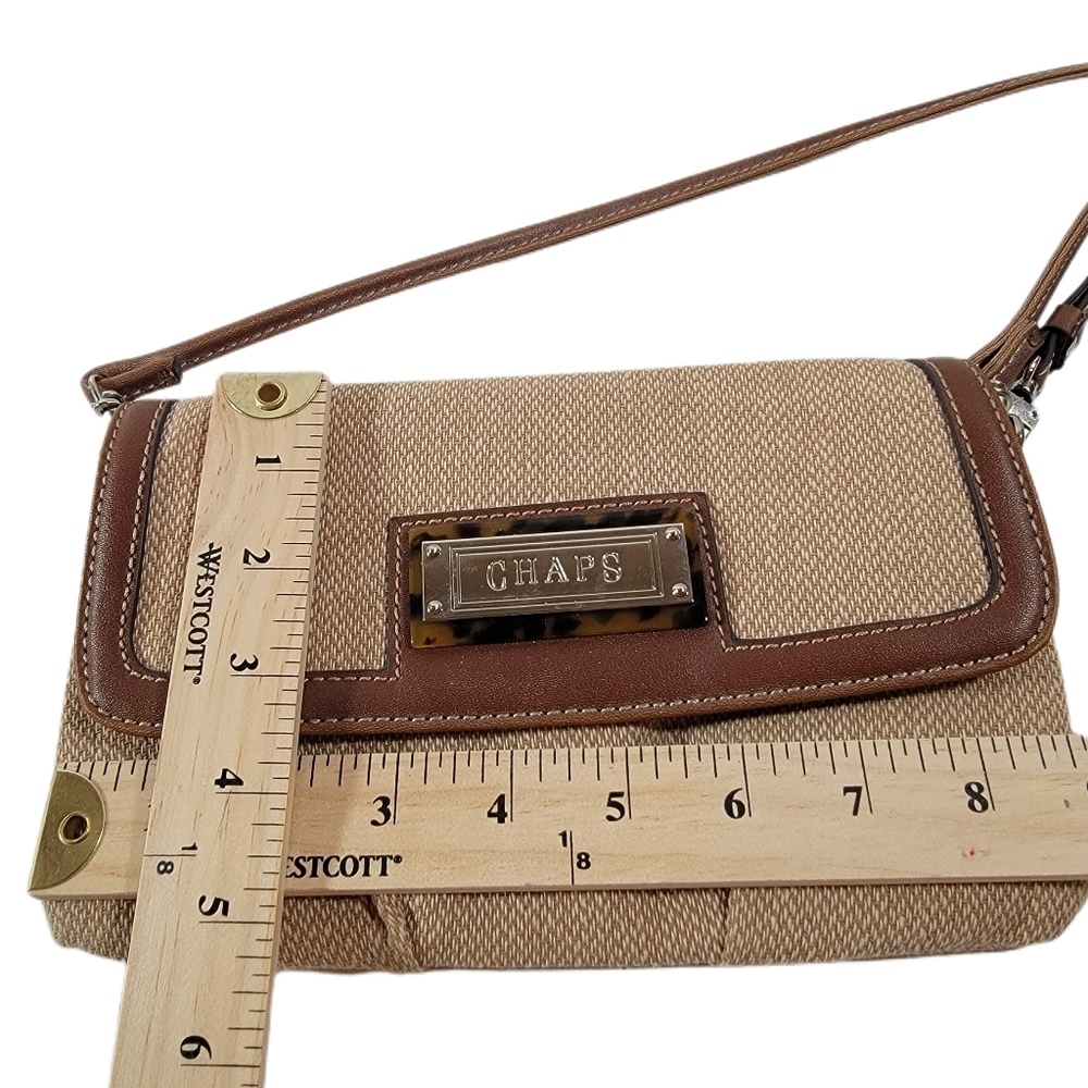 CHAPS Cross Body Wristlet Clutch Purse Tortoise Shell Accent. - Picture 5 of 9